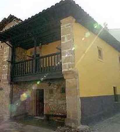 Casa Rural Moradiellos Arenas De Cabrales Chambre photo